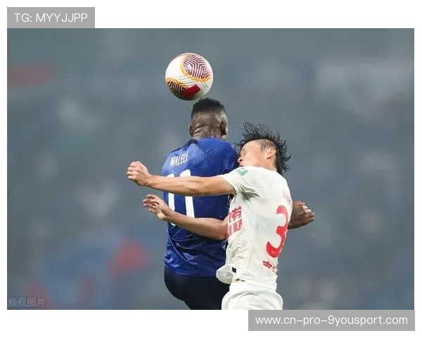 上海申花拉唐边路传中制造射门机会：边路进攻的魅力与品牌力